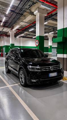 VOLKSWAGEN TIGUAN 2.0 350 TSI GASOLINA ALLSPACE R-LINE 4MOTION DSG VOLKSWAGEN TIGUAN 2.0 350 TSI GASOLINA ALLSPACE R-LINE 4MOTION DSG